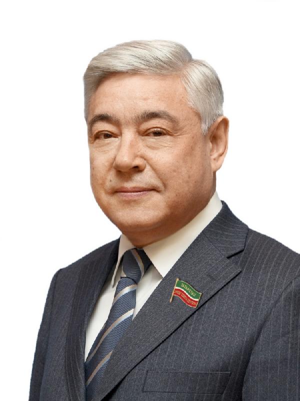 Фарид Мухаметшин поздравил «КАМАЗ-мастер» с победой в «Дакаре-2020»