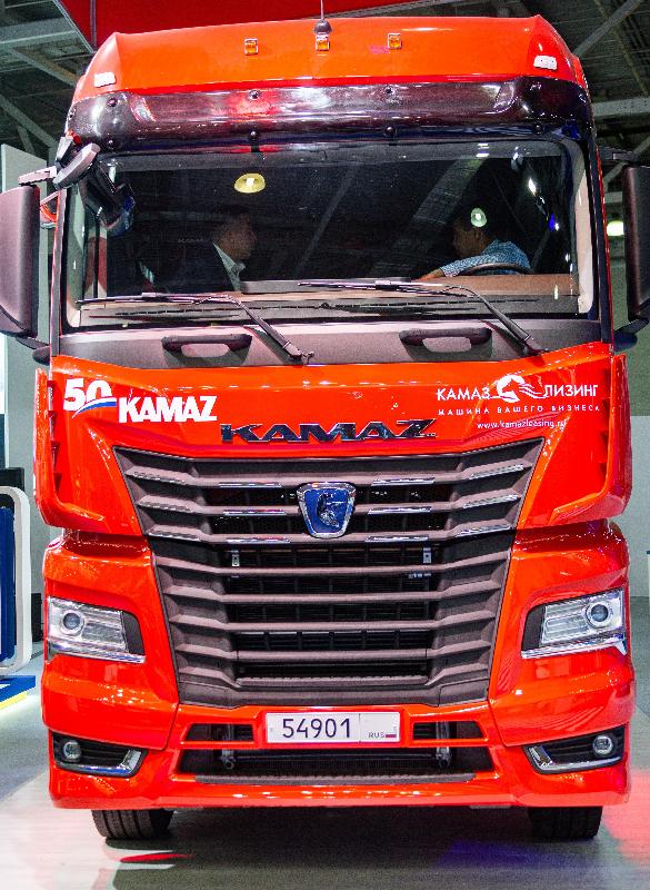 Стартовали продажи тягачей КАМАЗ нового поколения